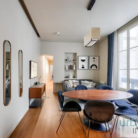 Urban Flat 110 - Luxury 3bdr Flat Near Opera Lejlighed
